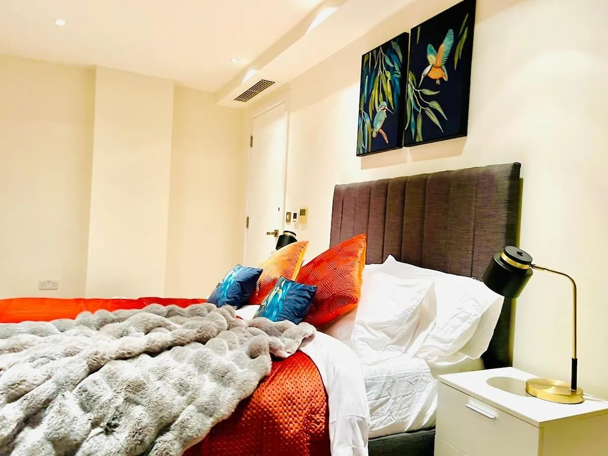 Luxury Stay With Stunning Views In Prime Location - Perfect For Business Or Leisure London United Kingdom