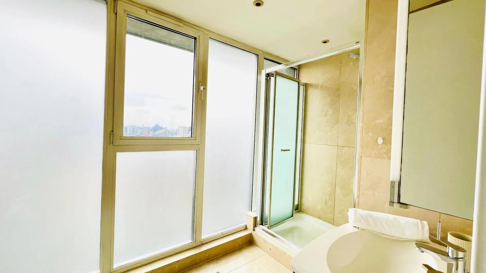 Luxury Stay With Stunning Views In Prime Location - Perfect For Business Or Leisure London 0*,  United Kingdom